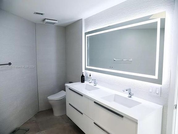 4th image of 6001 N Ocean Dr #307S