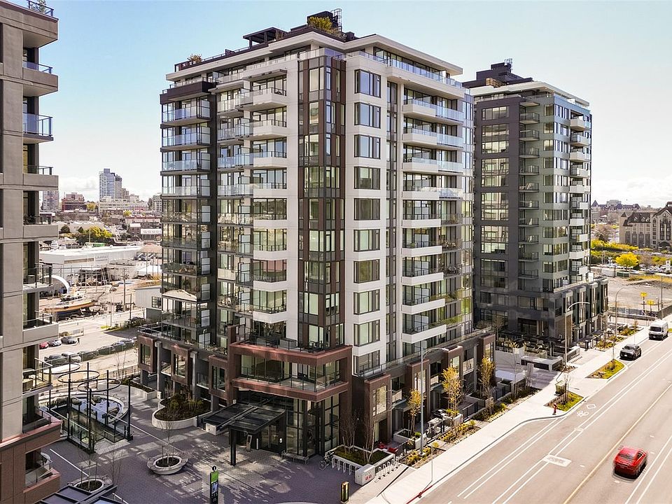 1st image of 363 Tyee Rd #204