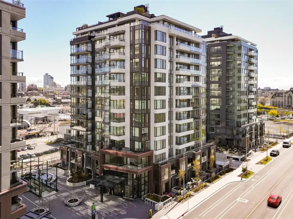 363 Tyee Rd #204, Victoria, BC V9A 0B5