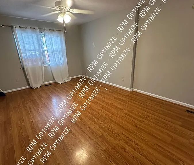 644 Sheridan Pl #14 — Photo 12