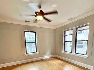 2440 N Clark St #303, Chicago, IL 60614