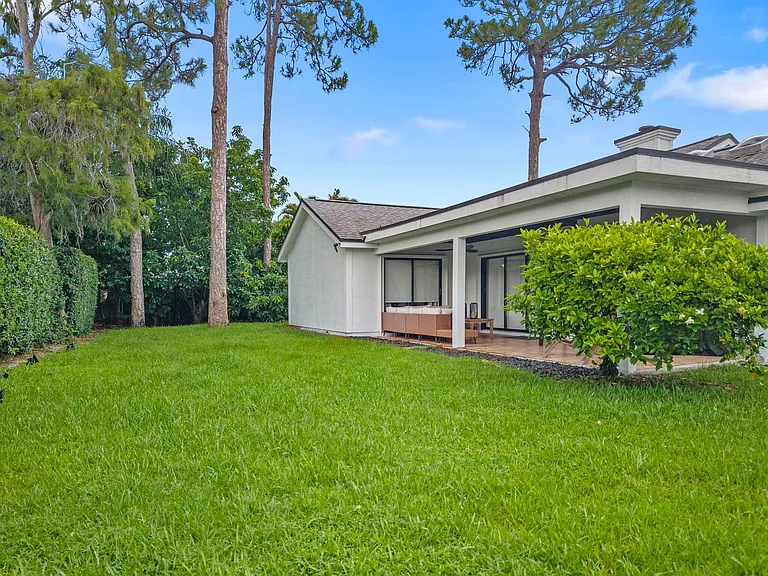 13571 Jonquil Pl — Photo 28