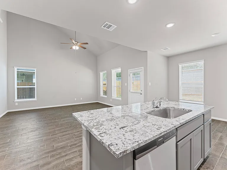 22906 Ephesus Ave — Photo 15
