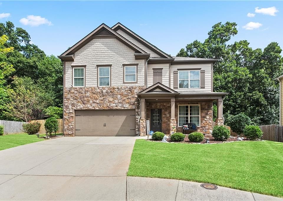 1st image of 104 Silverwood Dr