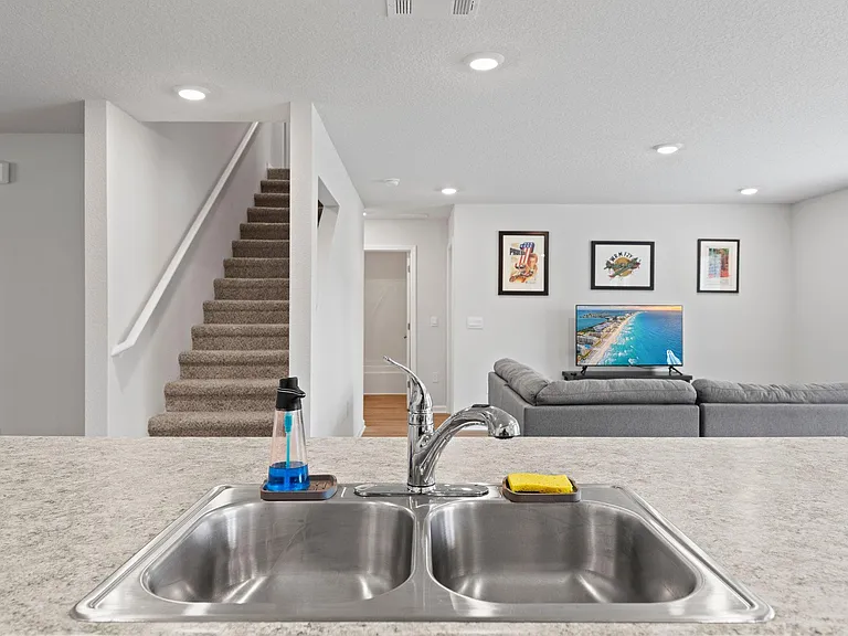 6613 Spyglass Hill Rd — Photo 17