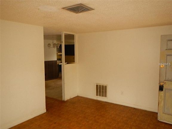 2nd image of 652 51st Ave S