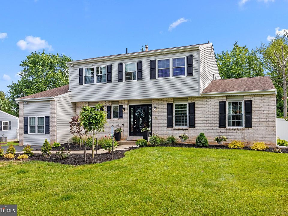 75 Rotterdam Rd W, Holland, PA 18966 Zillow