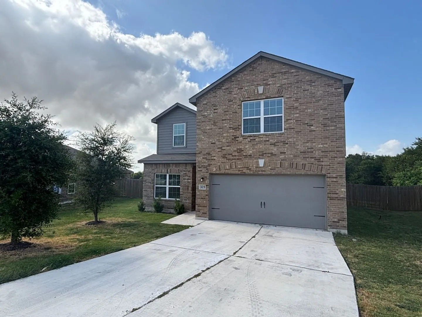 2542 Sf - 5 Br / 2.5 Ba - Stonebridge Crossing In Jarrell — Photo 4