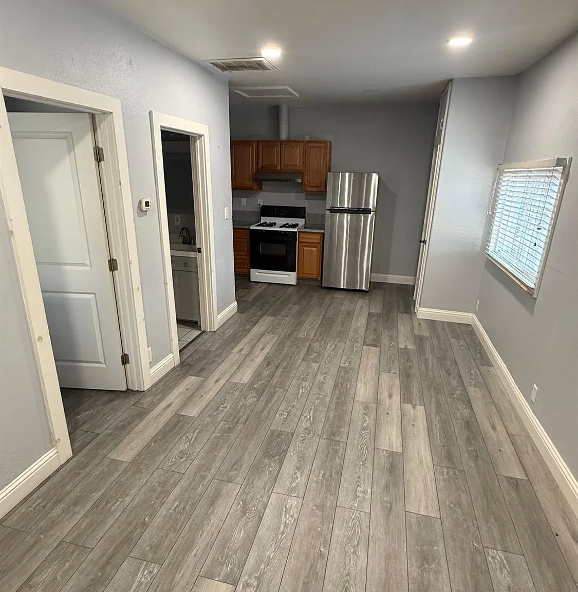 1 bed, 600 sqft, $1,400 — Photo 2
