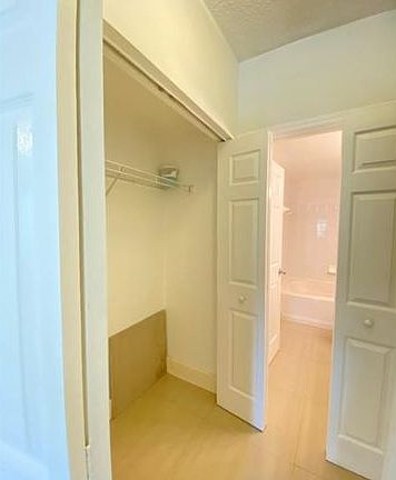5th image of 2440 E Preserve Way #20H
