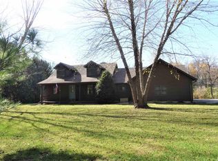 922 Fox Rd, Knoxville, IL 61448