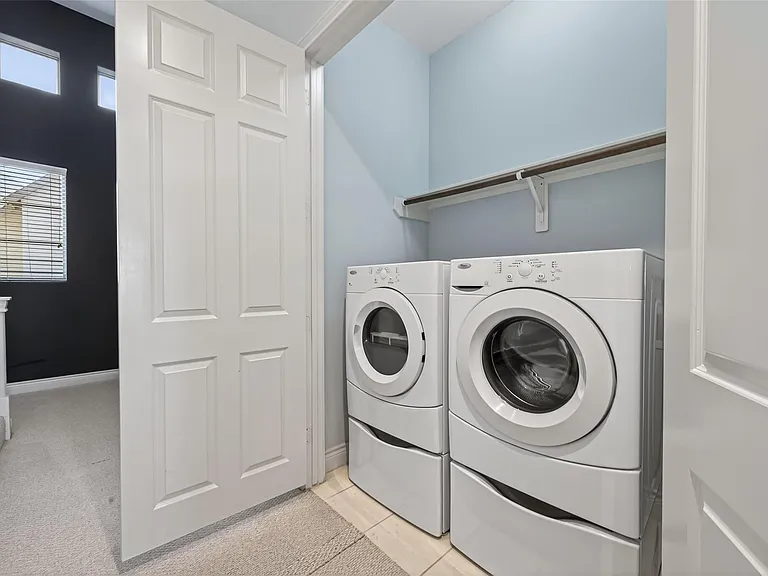 1105 Wagner St — Photo 15