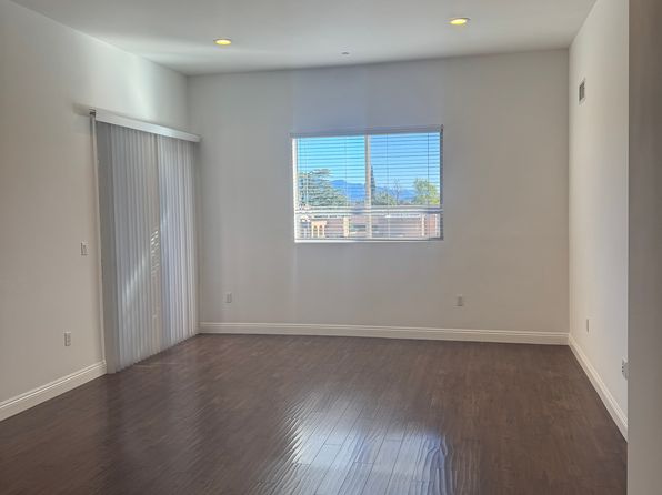 10830 Kling St UNIT 403