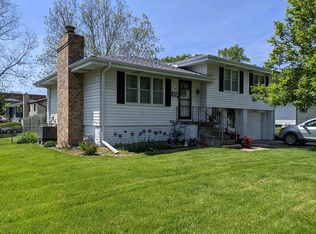 608 N Beadle St, Papillion, NE 68046