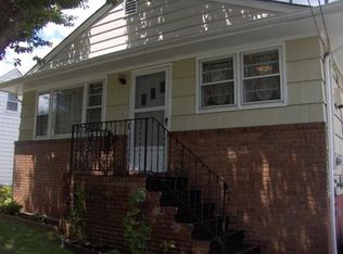 29 Runyon Ave, Edison, NJ 08817