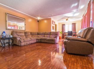 8718 Laurel Canyon Blvd, Sun Valley, CA 91352