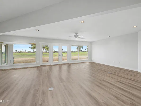 10189 W PINEAIRE Drive, Sun City, AZ 85351