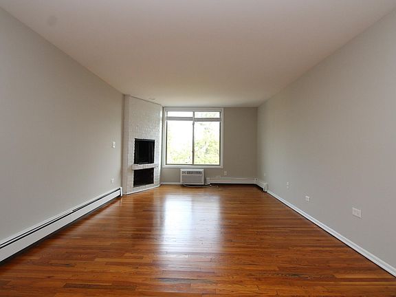 5th image of 2230 N Orchard St APT 403