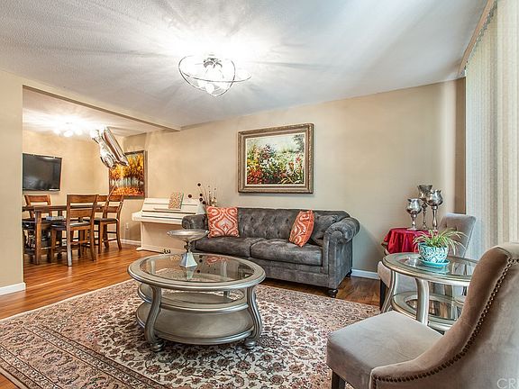 2nd image of 22038 Vanowen St APT 108
