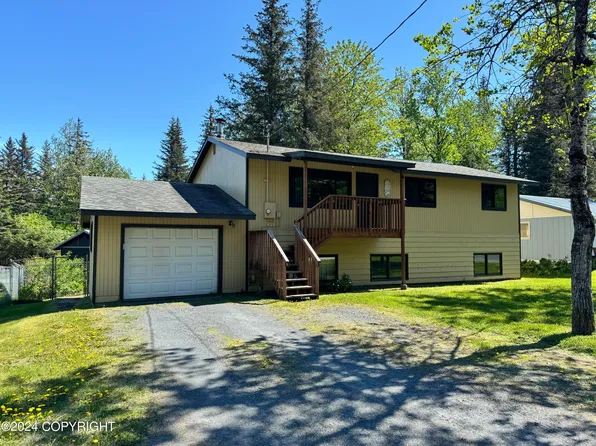 2508 Cedar St, Seward, AK 99664