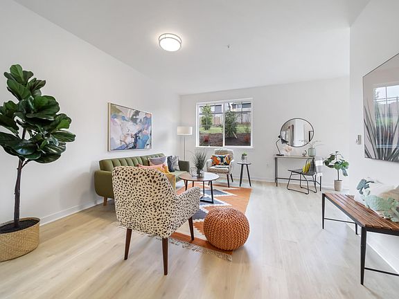 4th image of 7127 32nd Ave NE #247c44bc1