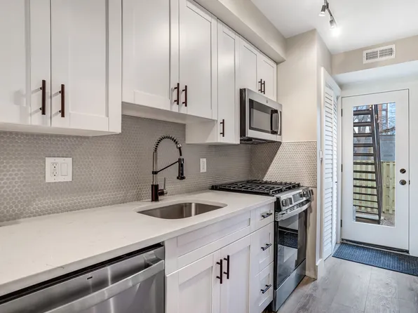 1526 2nd St SW, Washington, DC 20024