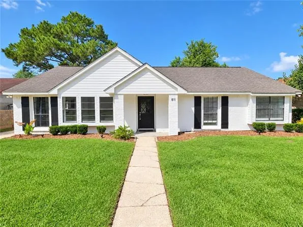 811 Lake Arthur Ct, Slidell, LA 70461