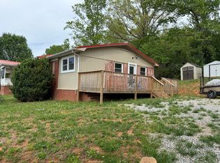 29 Chantilly Dr UNIT B, Marion, NC 28752