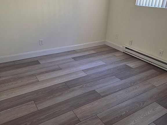 5th image of 1136 NE 181st Ave #415-15