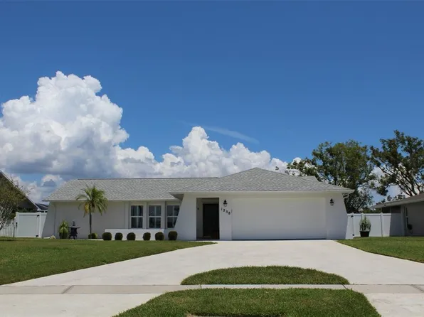 1238 Pinebrook Way, Venice, FL 34285