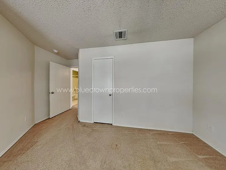 9612 George Washington Dr — Photo 10