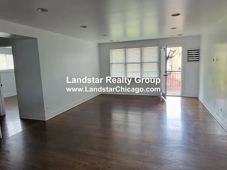 2528 W Fitch Ave #3 — Photo 4