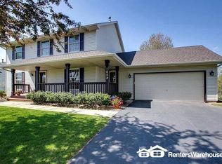 1052 Briar Glen Ln, Woodbury, MN 55129