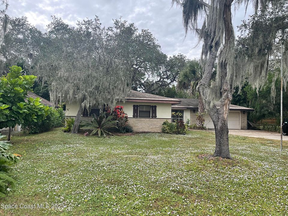 1st image of 2100 Pennwood Dr