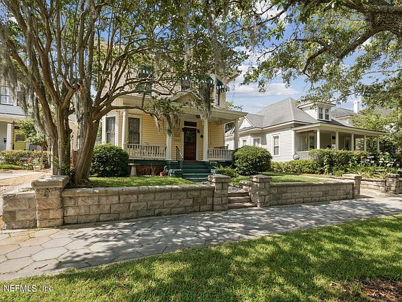 3rd image of 2515 HERSCHEL Street