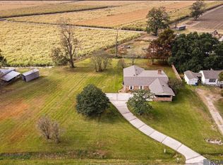 2259 Maringouin Rd W, Maringouin, LA 70757