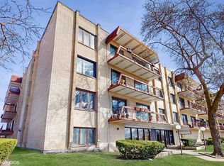 7730 Dempster St UNIT 208, Morton Grove, IL