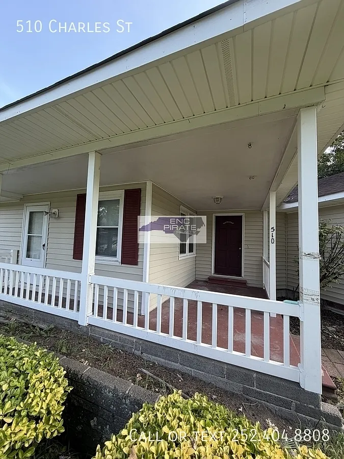 3 bed, 1310 sqft, $1,400 — Photo 3
