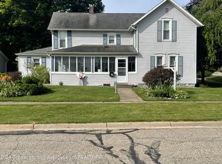 814 Hill St, Portland, MI