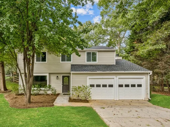 590 Sheringham Ct, Roswell, GA 30076