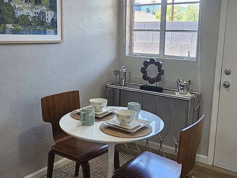 27 E Woodward Dr #3 — Photo 7