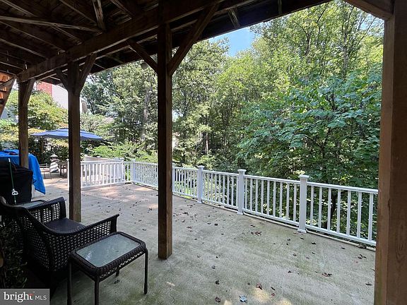 3rd image of 15437 Silvan Glen Dr