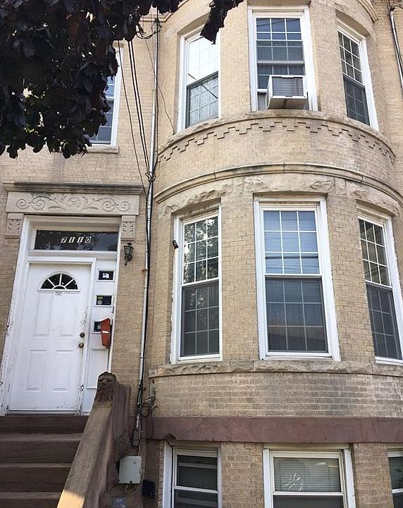 2nd image of 7110 10th Ave