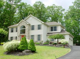 1 Auburn Way, East Stroudsburg, PA 18302