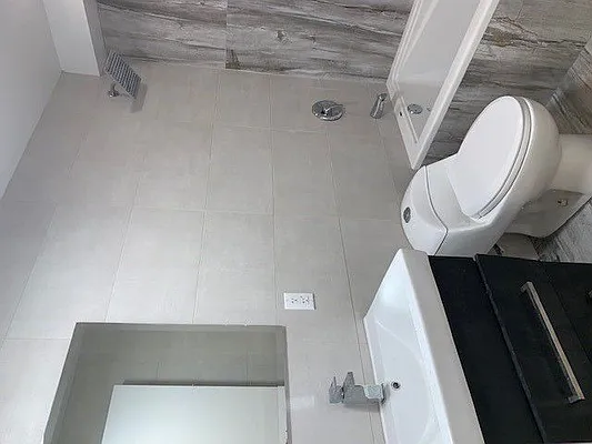 Rented by EF Property Management LLC | media 18