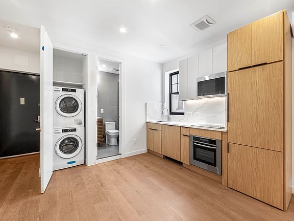 2nd image of 141 2nd Ave APT 17