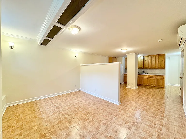 36-40 Bowne St #1B — Photo 2