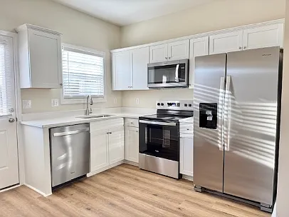 1421 Alligator Rd — Photo 9