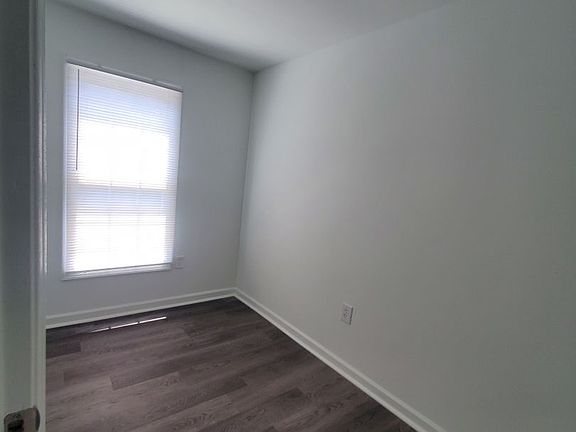 3rd image of 614 Lafayette Ave APT C