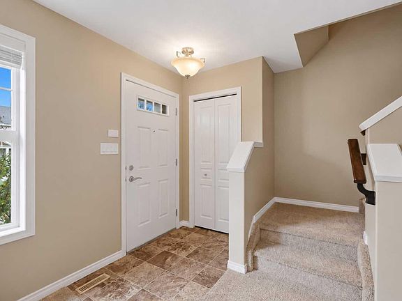 2nd image of 10 Rafferty Ct